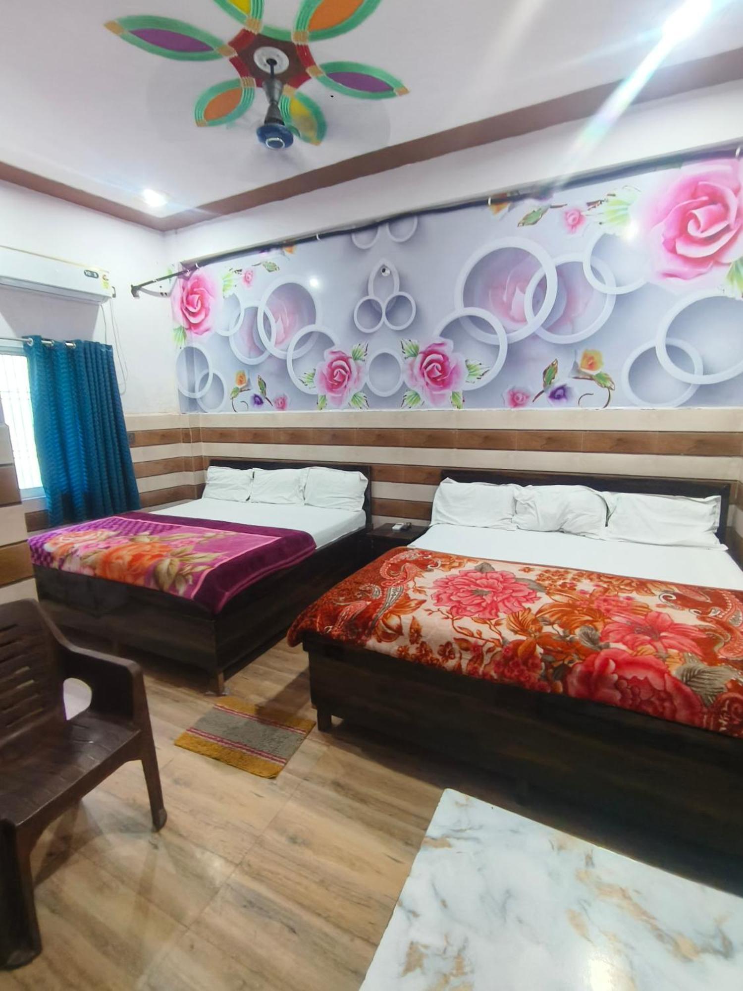 K.D.Dham-Near Prem Mandir Hotel Vrindavan Luaran gambar